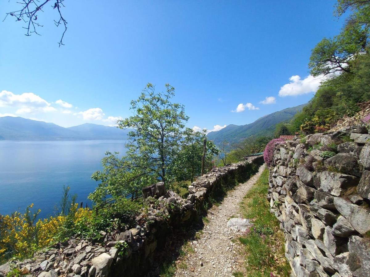 Antica Casa Al Lago Oggebio Kültér fotó